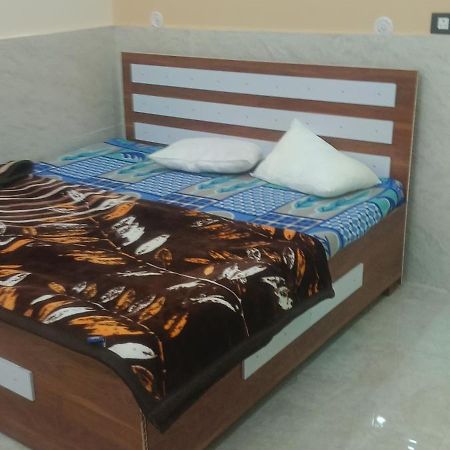 Shree Hari Guest House Ayodhya المظهر الخارجي الصورة